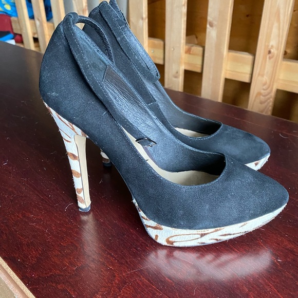 Kate & Mel Black Suede High heels with ankle strap, “zebra” fur, Size 6 - Picture 7 of 7